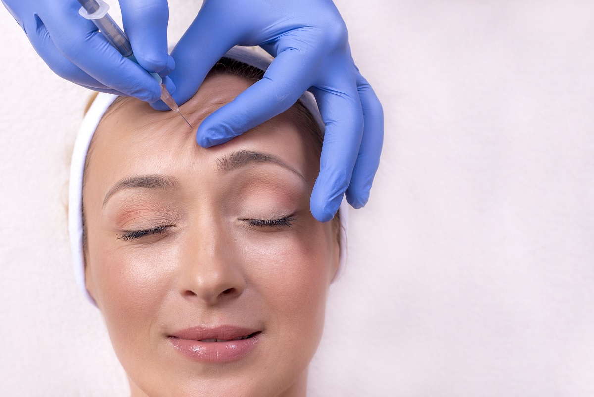What You Need to Know About Treating Forehead Lines