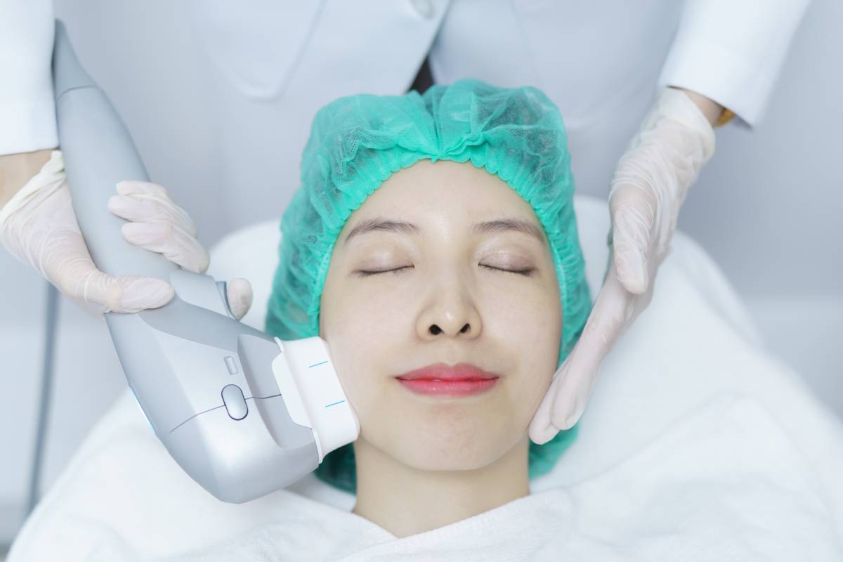 What to Expect from Your First HIFU Facial: A Step-by-Step Guide